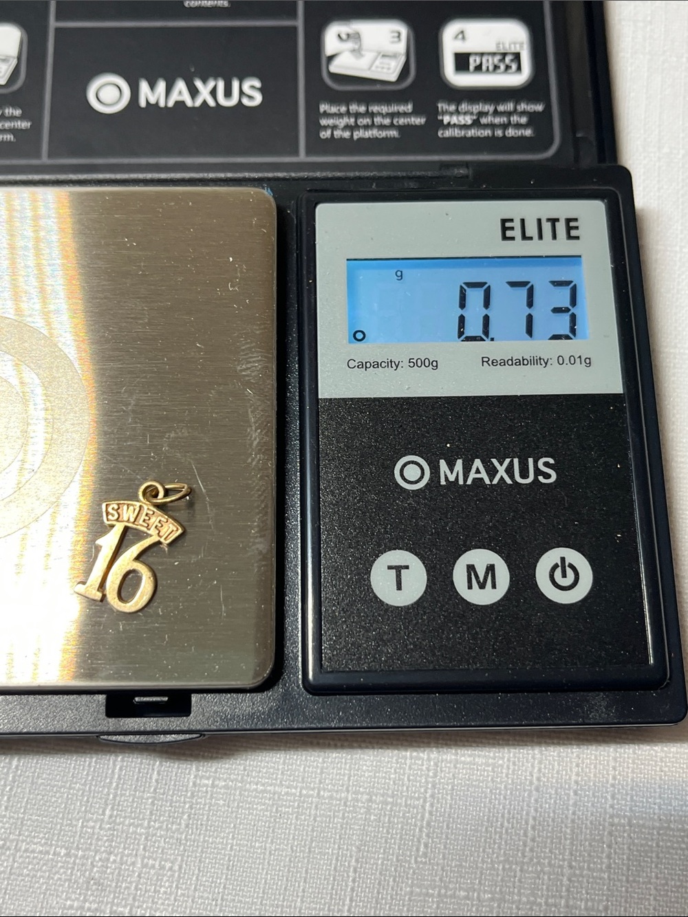 10k gold SWEET 16 Charm Pendant
Stamped
.73 grams